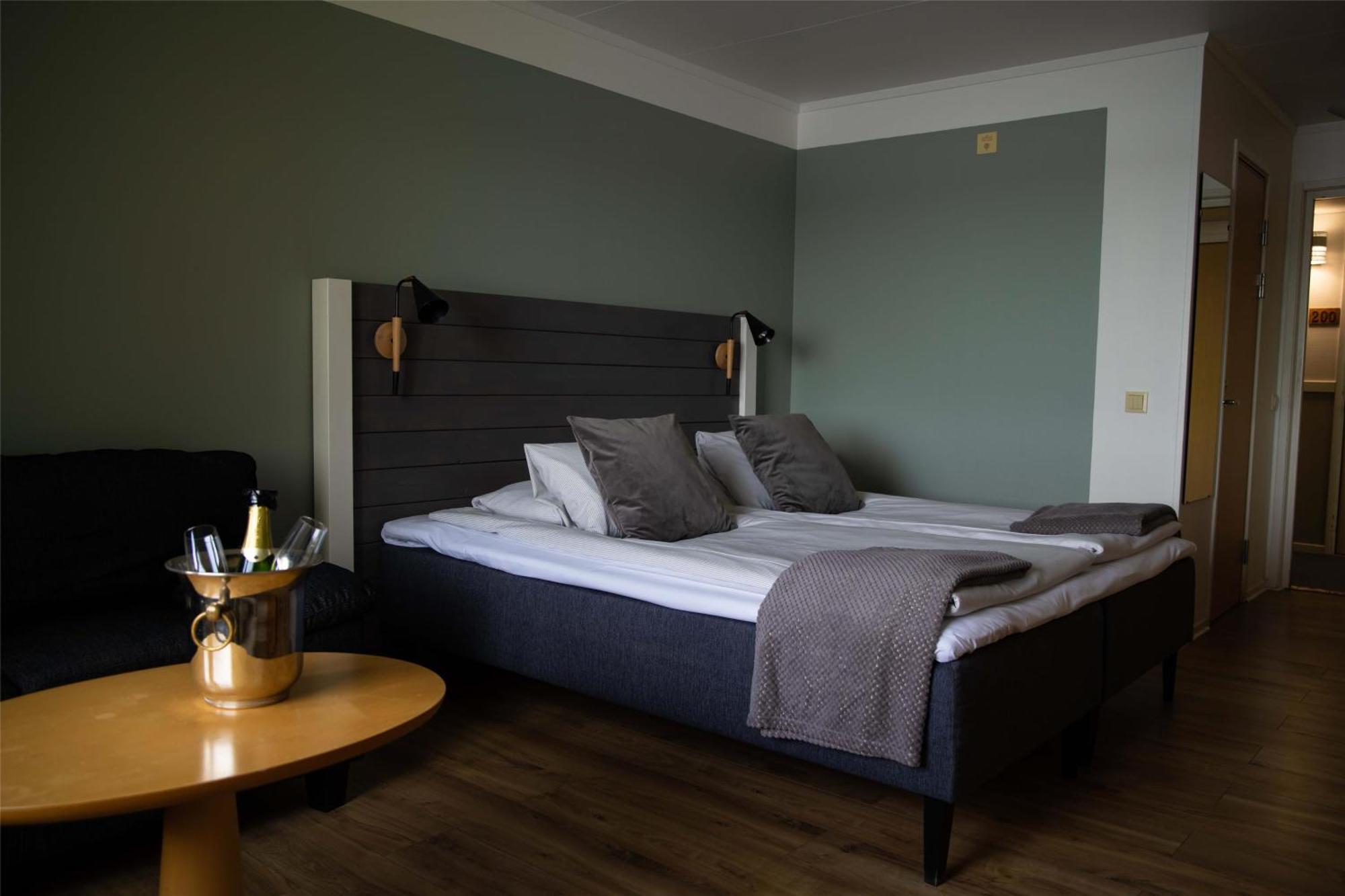 Hotel Ullinge Eksjö Εξωτερικό φωτογραφία